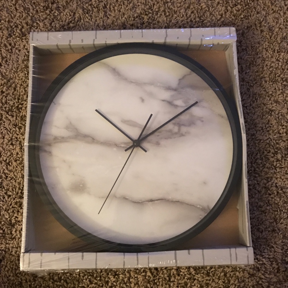 Marble clock - Picture 2 of 4